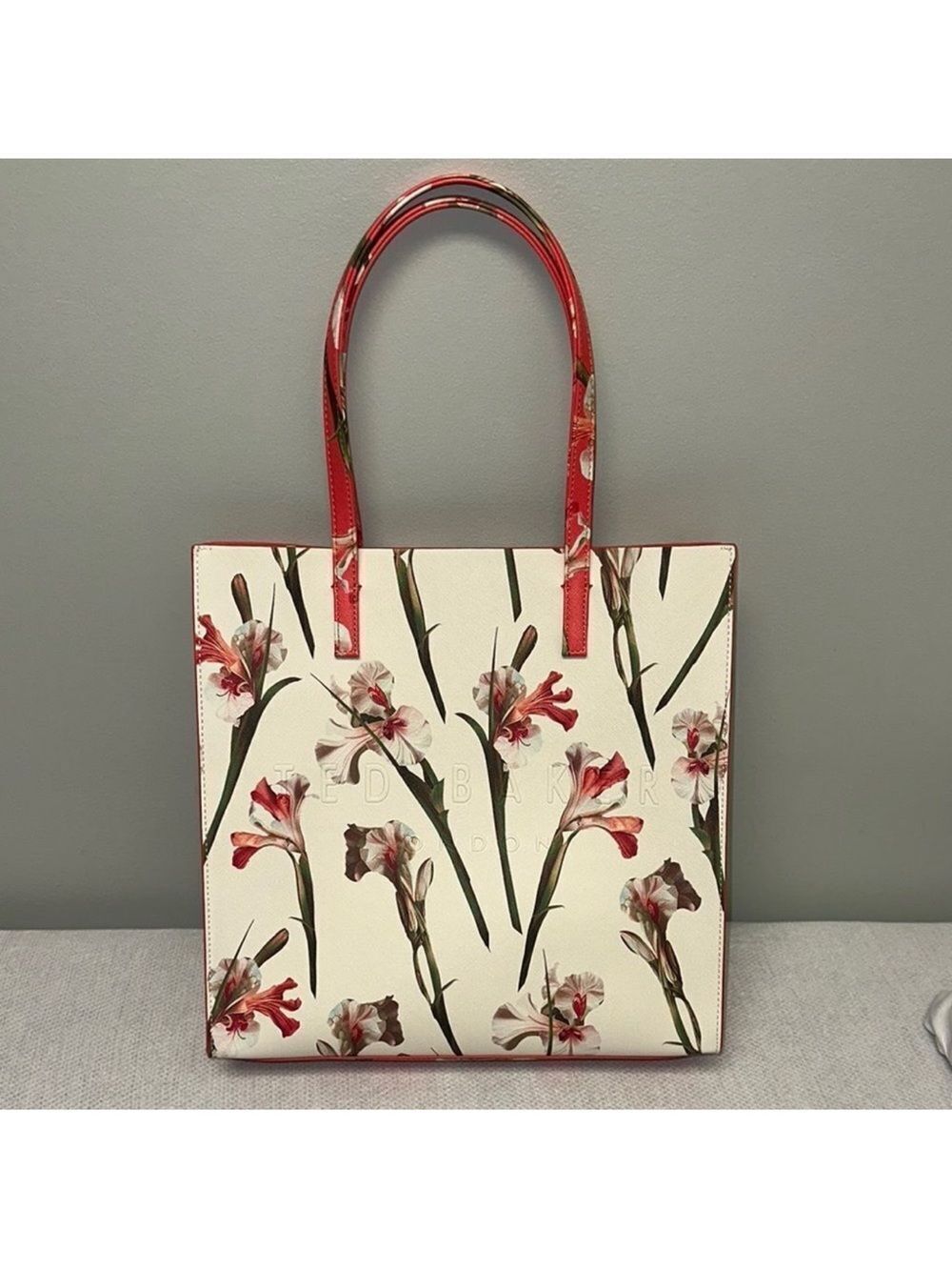 TED BAKER Coral Ivory Green Floral Faux Leather The Icon Tote